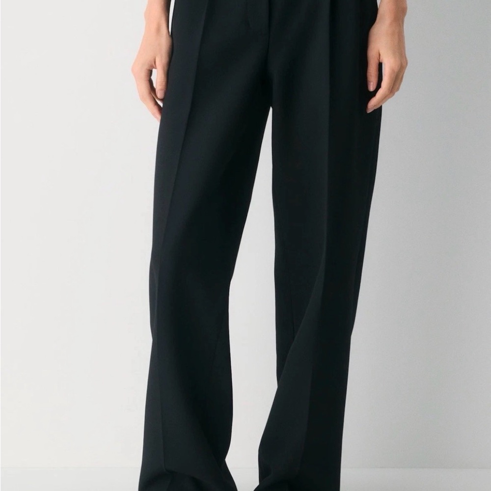 Aritzia Black Wide-Leg Pants